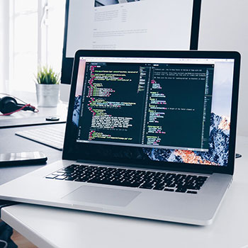 曼联主场落败，欧战前景蒙上阴影